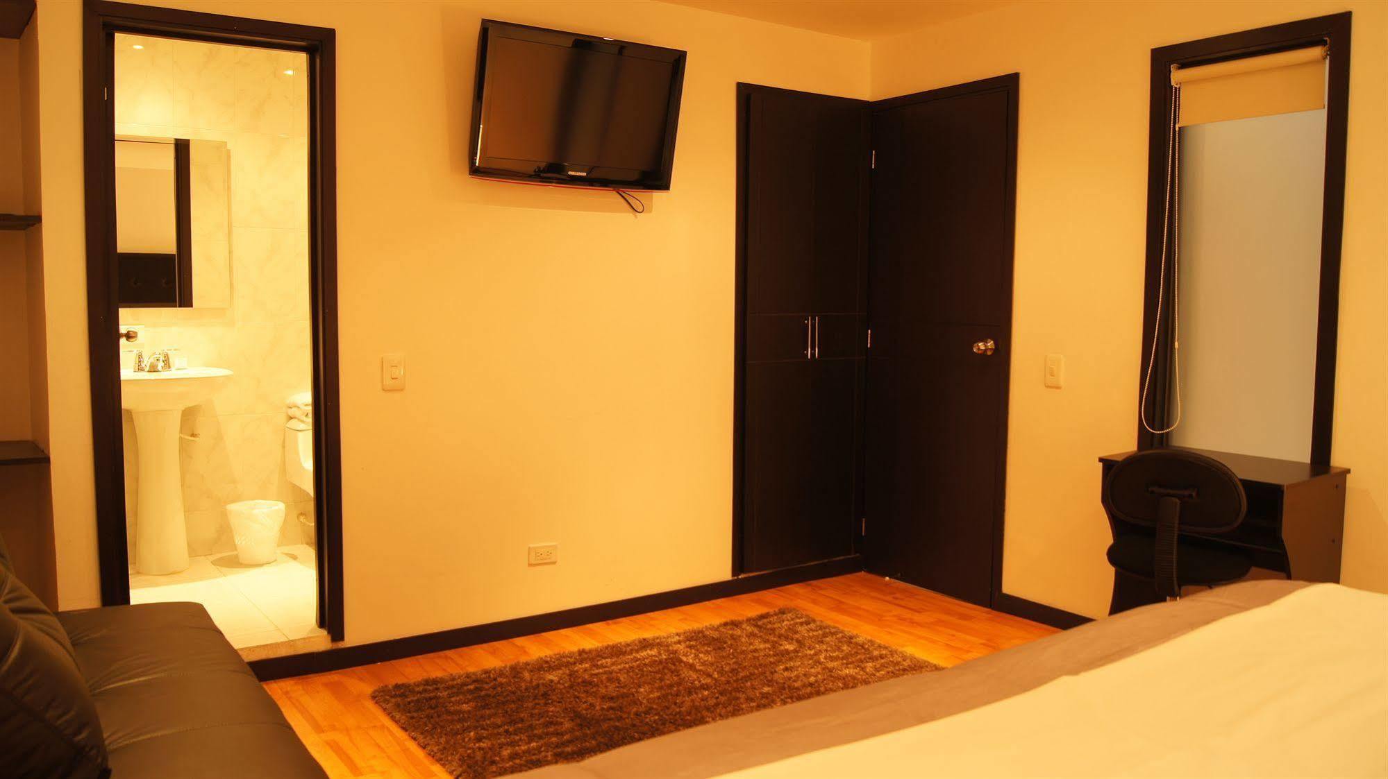 Hotel Dorado Plaza Bogotá Dış mekan fotoğraf